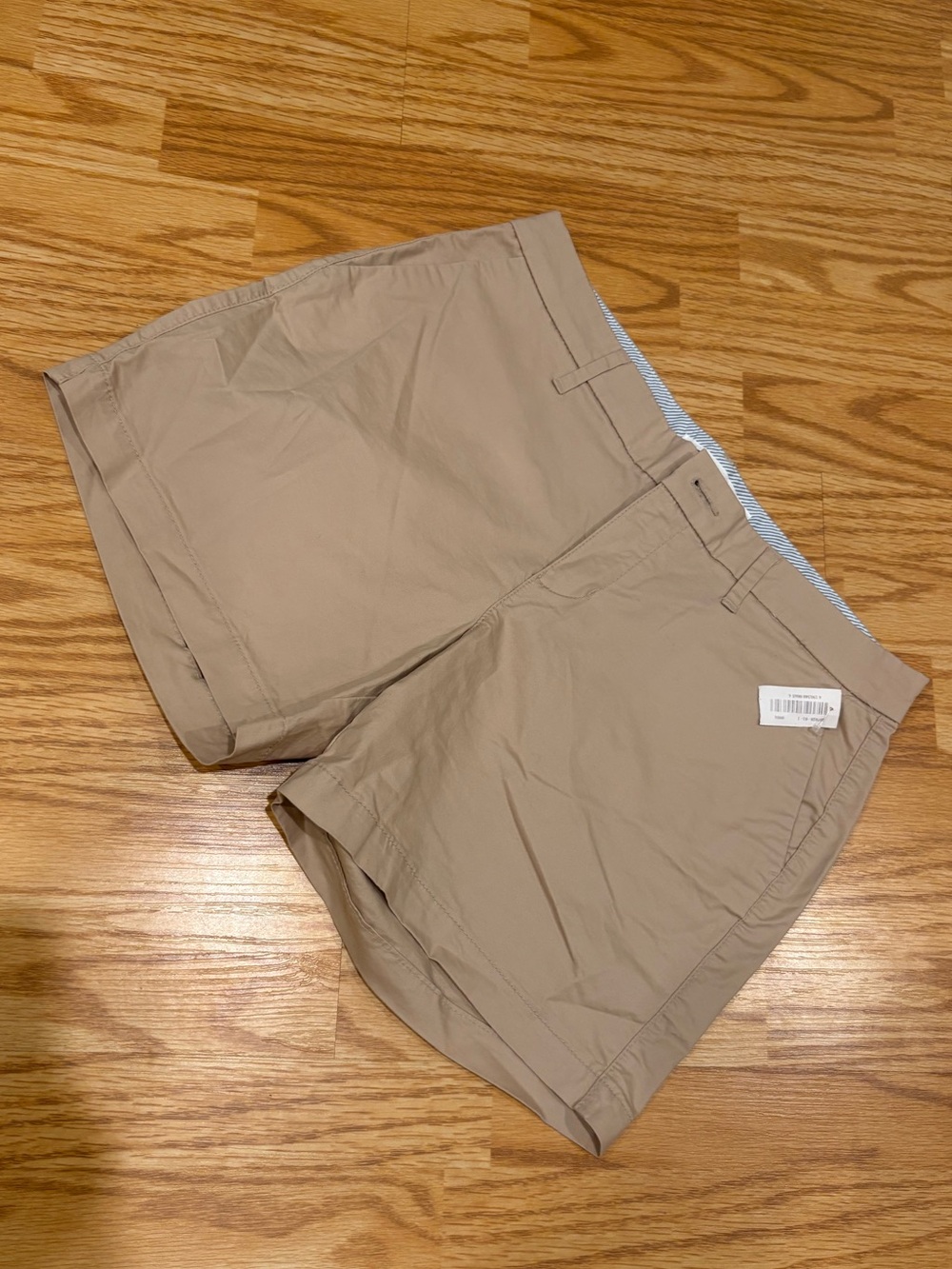 Old Navy Women’s Shorts size 6 NWT